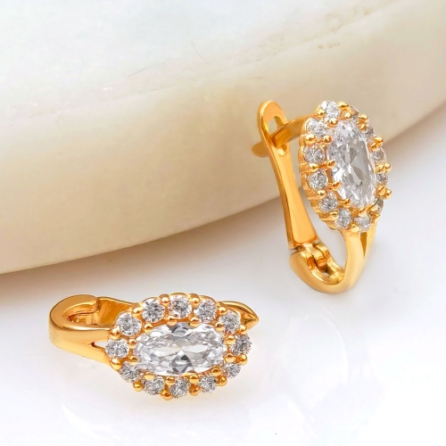 Kolczyki | hurt złota kraków, hurtownia jubilerska, złoto hurt, hurtownia złota, złote medaliki, hurtownia z biżuterią, hurtownia bizuterii, jubiler online złoto