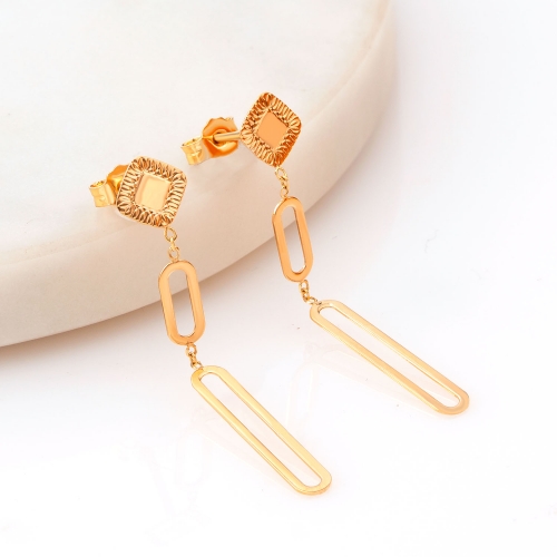 Kolczyki | hurt złota kraków, hurtownia jubilerska, złoto hurt, hurtownia złota, złote medaliki, hurtownia z biżuterią, hurtownia bizuterii, jubiler online złoto